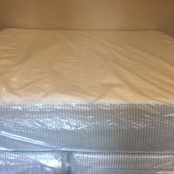 New King Bed. Delivery Is Available 