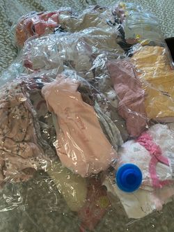 Baby girl clothes 0-3 months