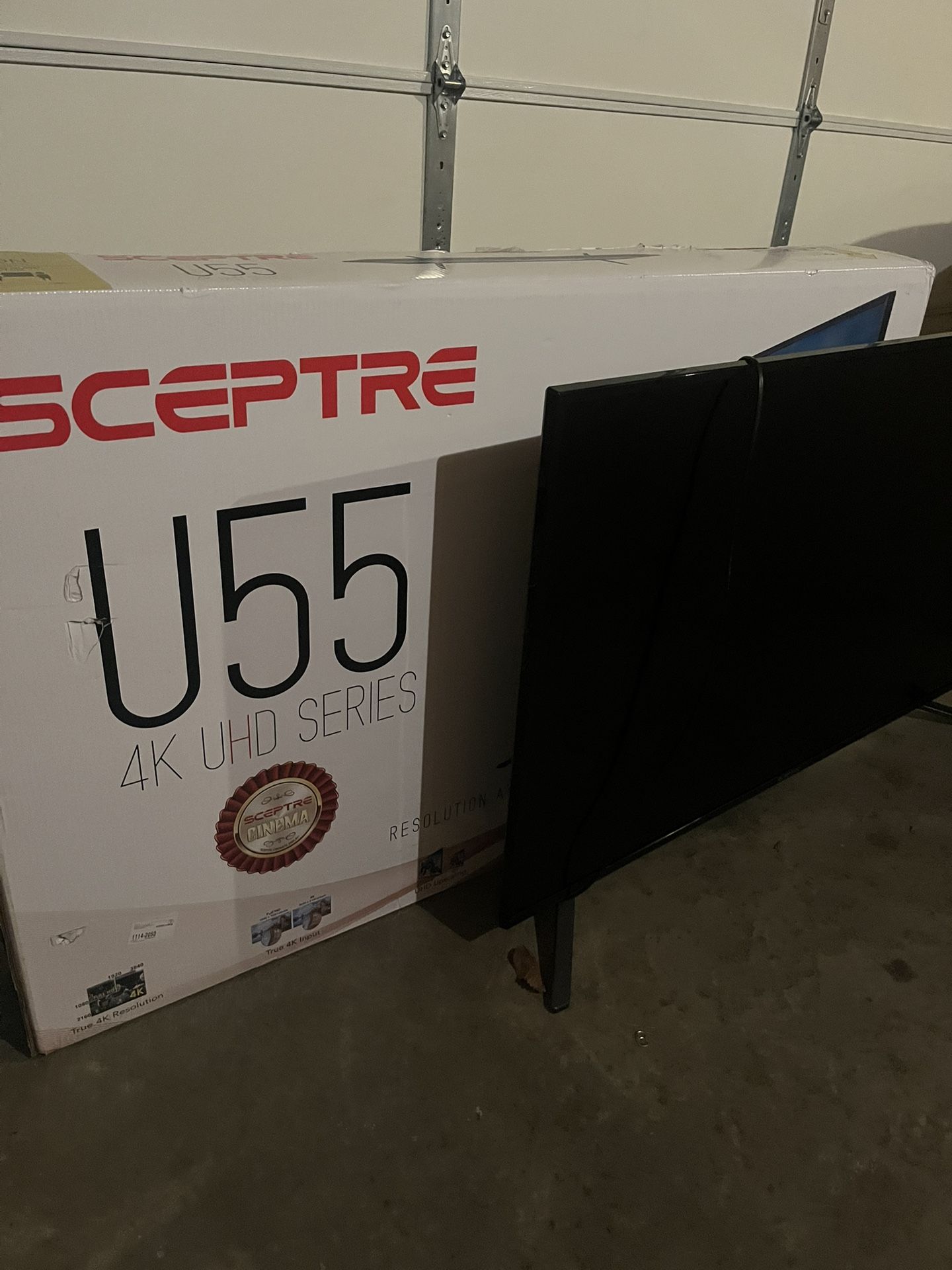 TV 55in
