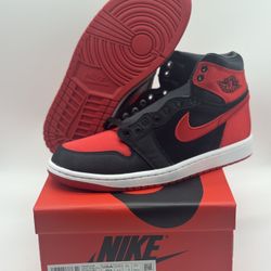 Nike Air Jordan 1 Retro High OG Satin Bred FD4810-061 Men’s Size 8 | 9.5W 