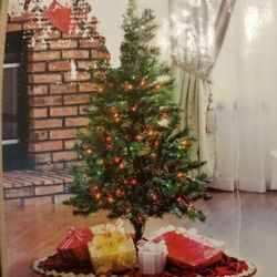 4.5 Pre- lit Christmas Tree with Ornaments