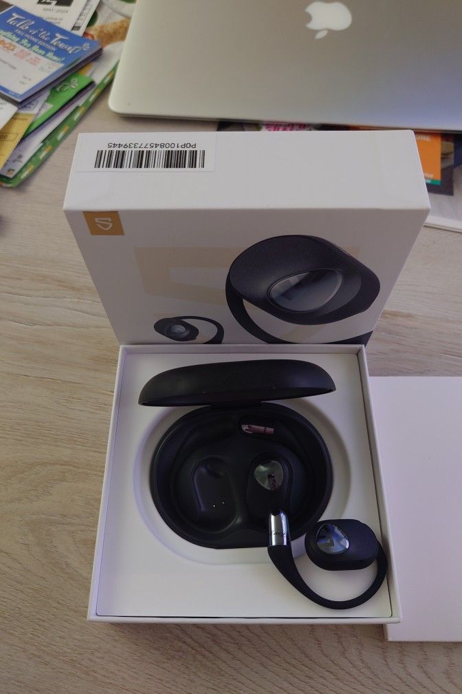 Soundpeats over-ear Buds