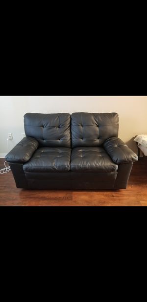 New And Used Loveseat For Sale In Montgomery Al Offerup