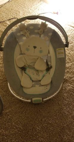 Baby bouncer