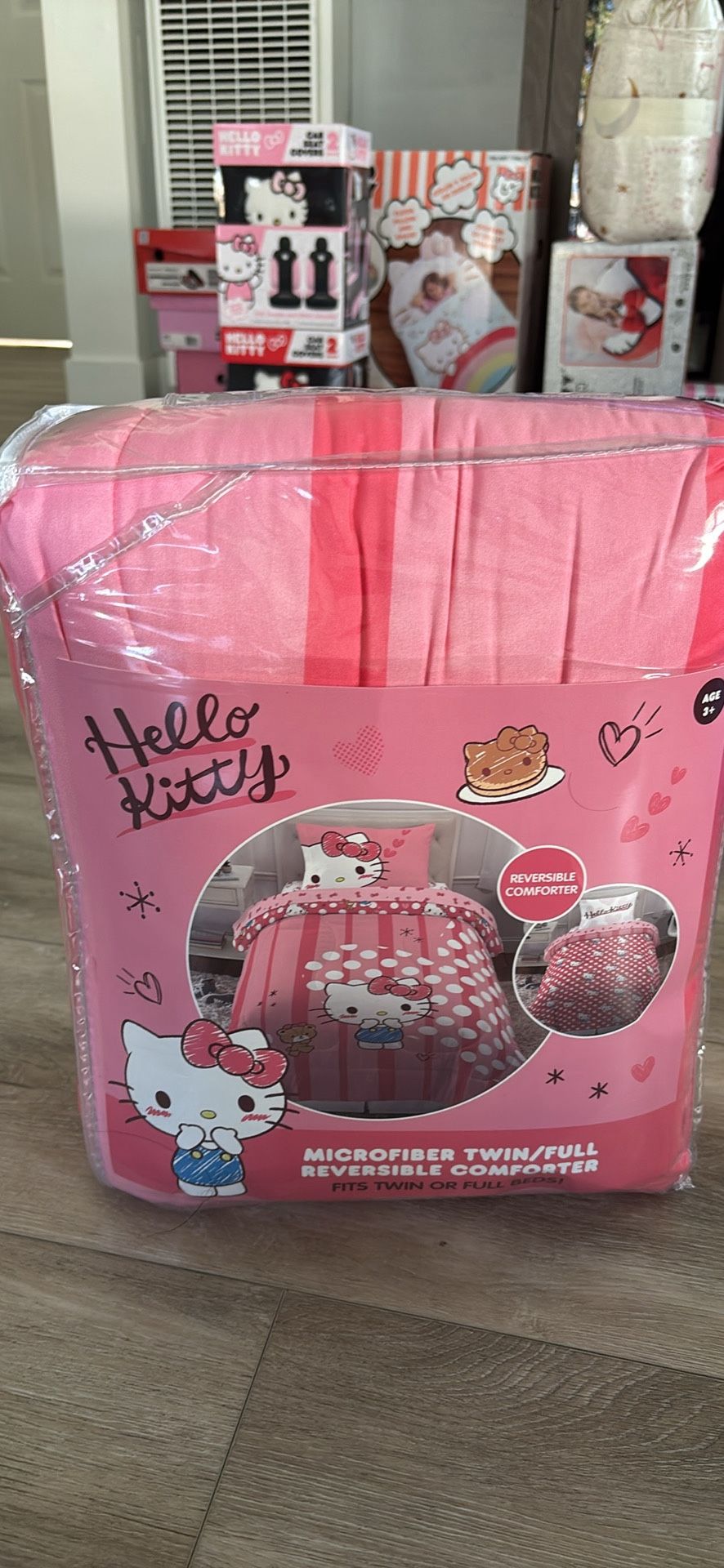 Hello Kitty comforter