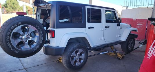 Jeep Wrangler Sahara Rims And Tires