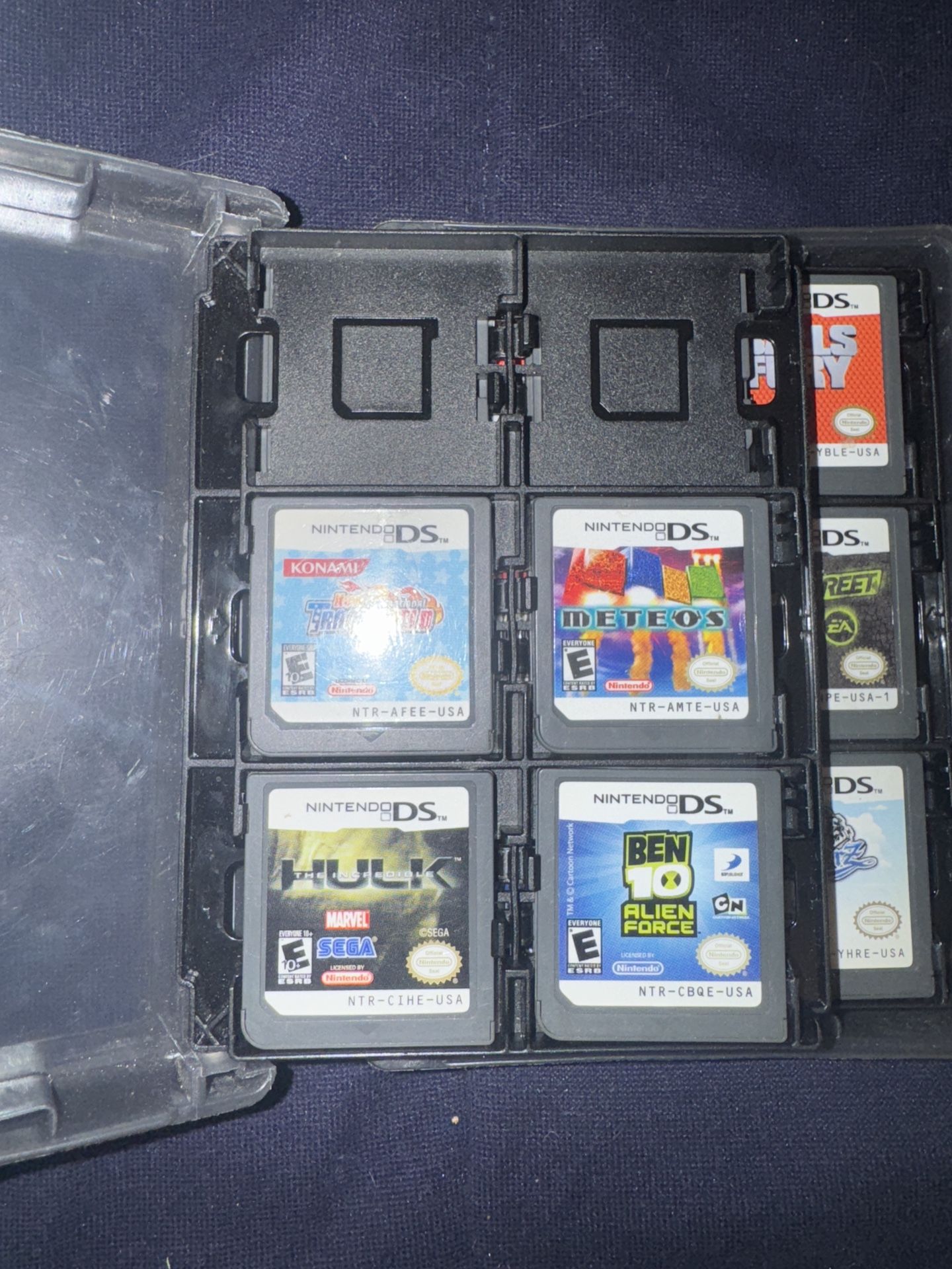 22 Nintendo DS Games