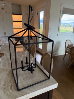 Entry light fixture