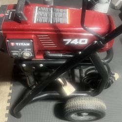 Titan 740 Airless Sprayer 