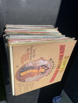 Vinyl Record LP bundle Mixed Of 100 Records
