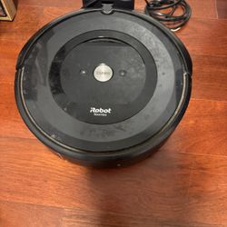 Roomba iRobot Vacuum Cleaner