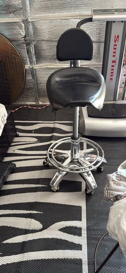 Vintage intage Motorcycle Saddle Seat Biker Swivel Bar Stool