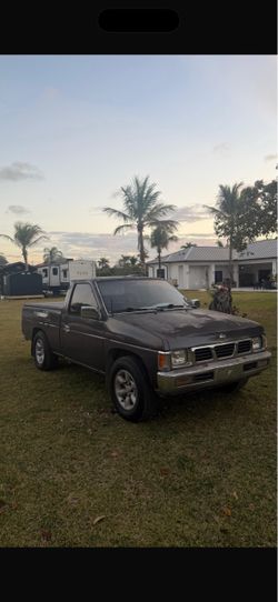 Nissan harbody