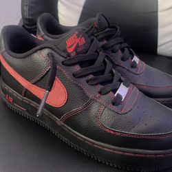 Black n red Af1