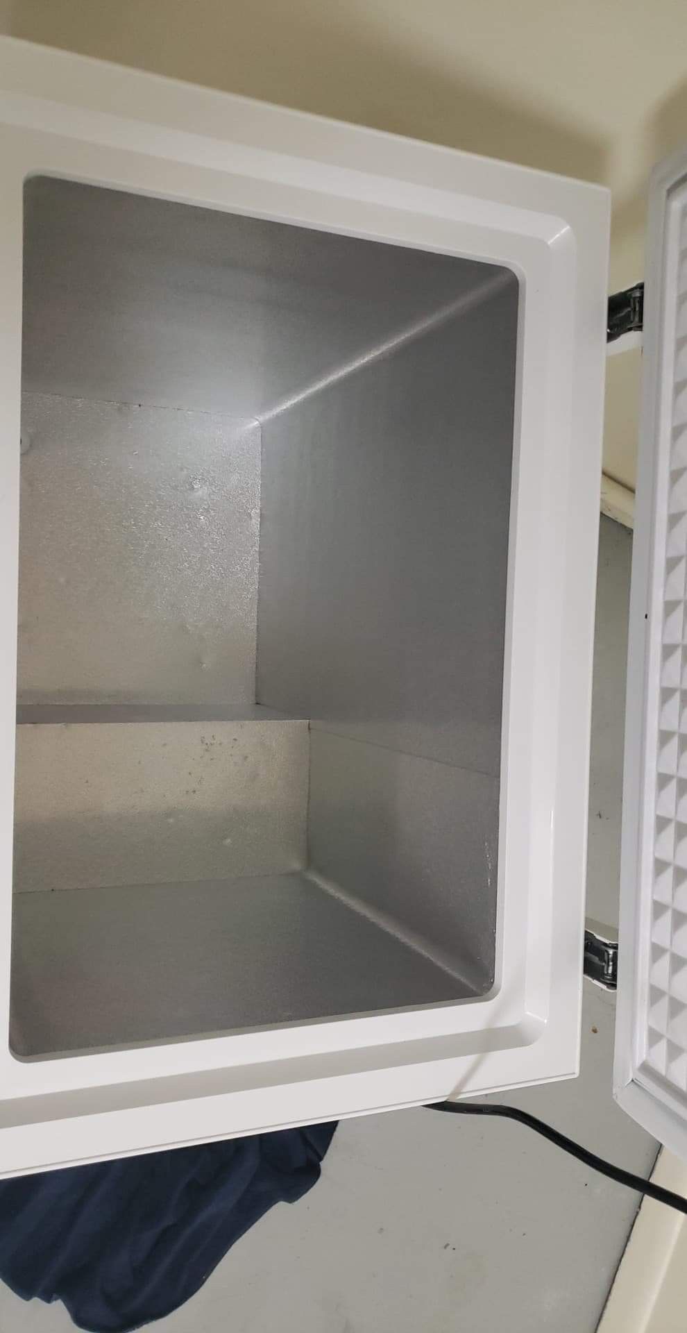 Deep freezer