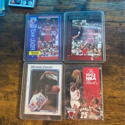 Lot of kobe and MJ cards 