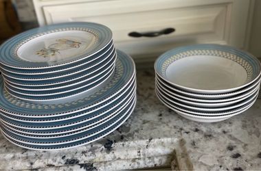 Ceramic plates