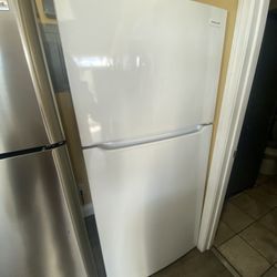 Frigidaire Refrigerator