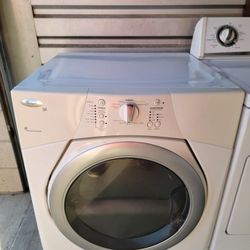 Exceptionally Nice Dryer!!! Top Of The Line, Whirlpool Front Load Gas Dryer!!! It Has Many Great Options and Features!!! Must See To Appreciate!!!