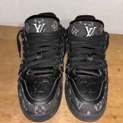 Louis Vuitton Trainers Black