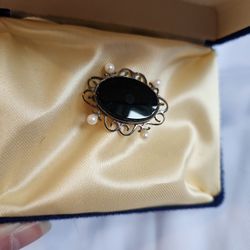 Vintage Sterling silver black onyx and mini Pearl pin