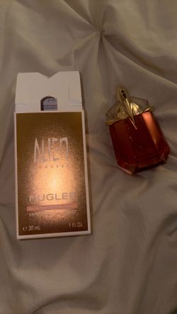 Alien Goddess Mugler