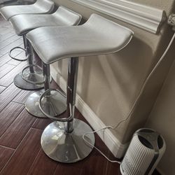 Bar Stools White  (3 ) 