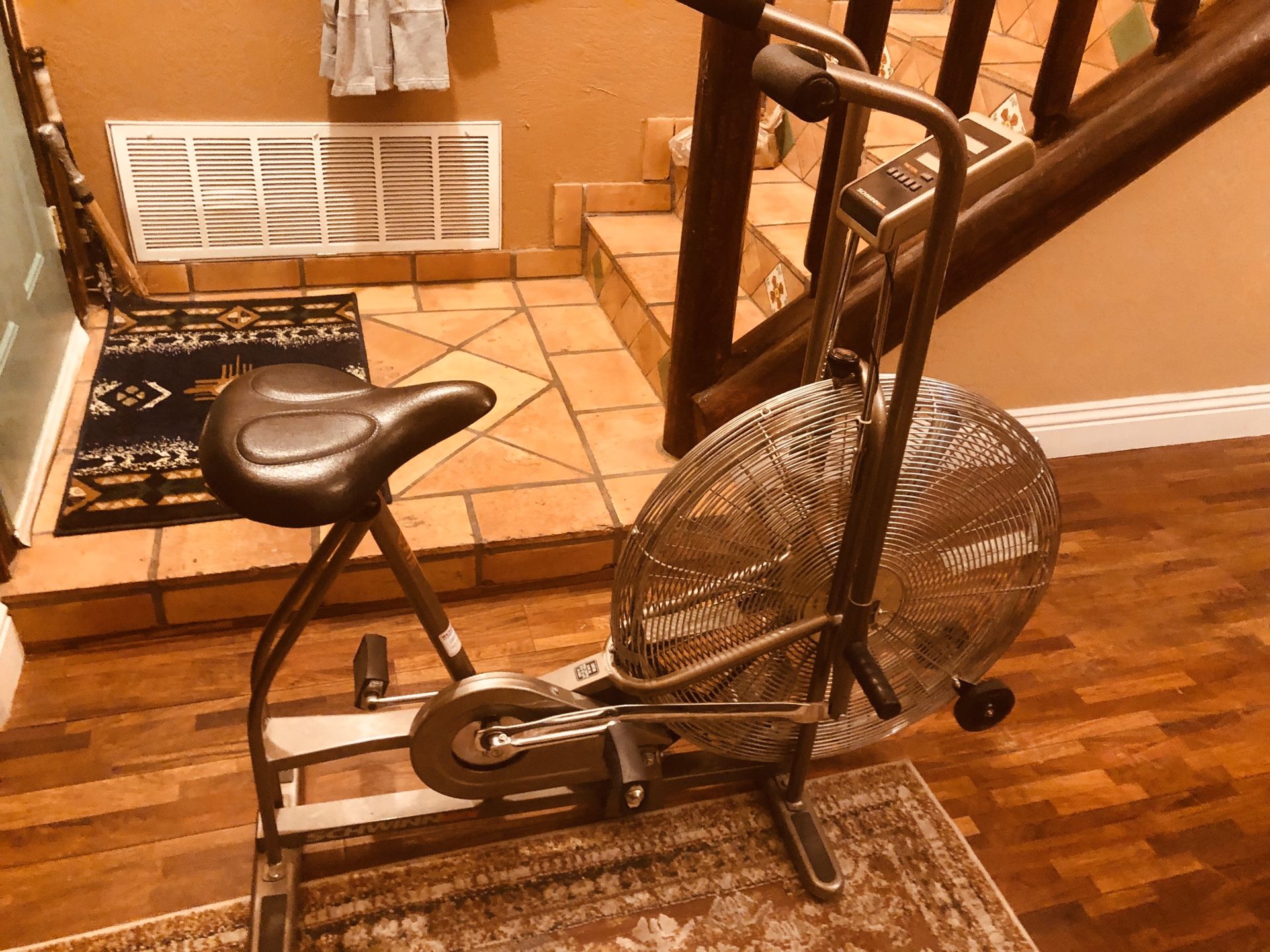 Schwinn Airdyne AD4 Dual Action Exercise Bike Cardio Workout Upright