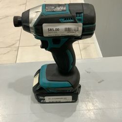 Makita Cordless Drill XDT11