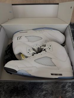 Air Jordan 5 Retro OG White and Metallic Silver
