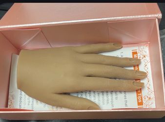Nail tech silicone practice hand