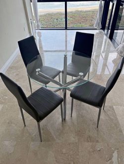 SILVER DINING TABLE for sale ✅✅✅