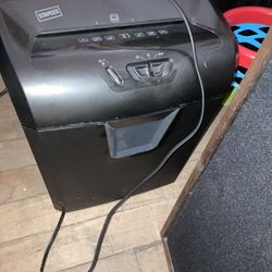 Paper Shredder 