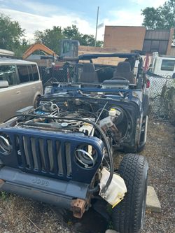 2004 Jeep Wrangler LJ Part Out Clean Title