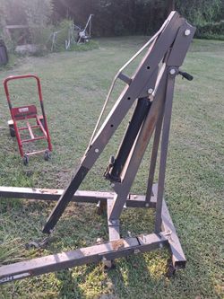 Engine hoist. 2 ton
