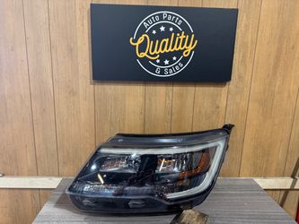 2016 2017 2018 2019 Ford Explorer Driver Side Left Side Headlight