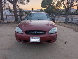 2000 Ford Taurus