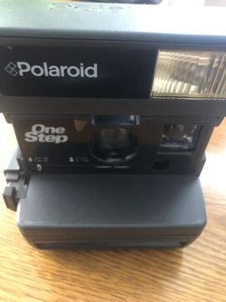 Vintage Original Polaroid OneStep 600 Instant Camera 