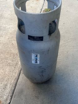 Aluminum liquid propane tank for industrial fork lifts