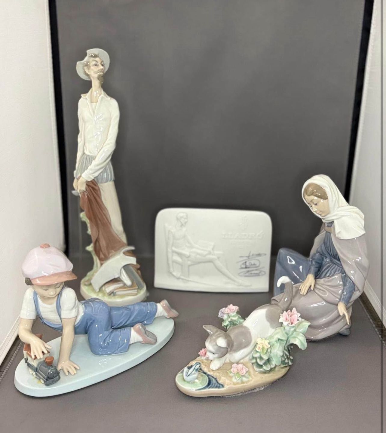 Vintage Lladro Figurines Collectibles
