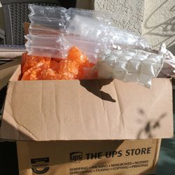 FREE 1 Large cardboard box containing Packing Material