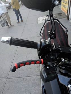 🔴Rubber Pistol Grips Fits Most Bikes🔵