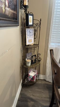 Metal Corner Shelves 