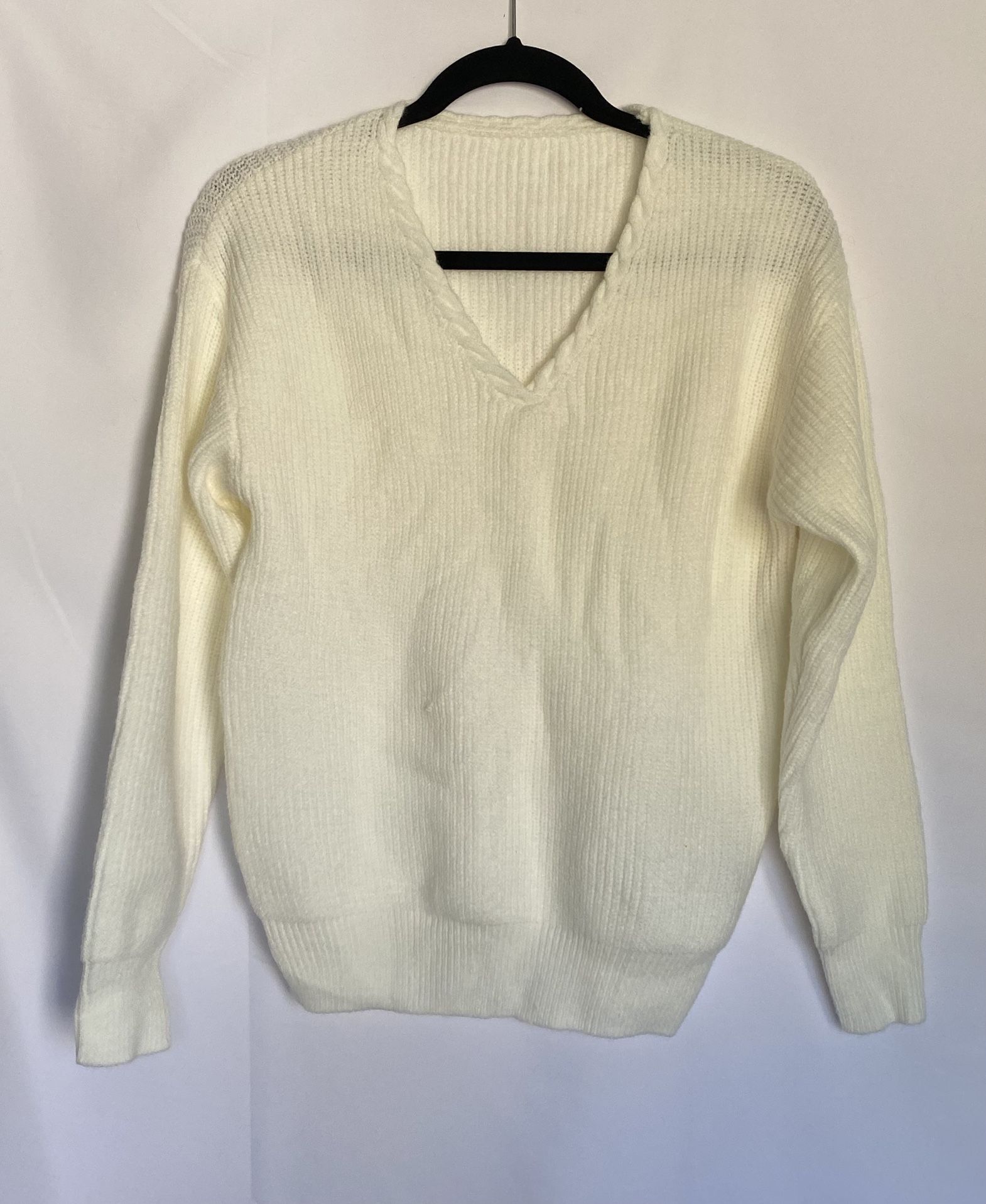 Women’s Sweater $10 SizeS