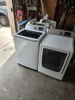 SAMSUNG WASHER AND ELECTRIC DRYER