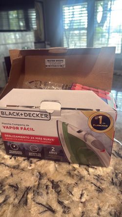 Black + Decker iron