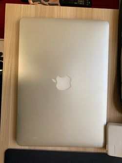 2015 MacBook Pro 13.3 Refurbished Laptop