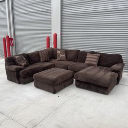 Huge Comfy Sectional Couch
