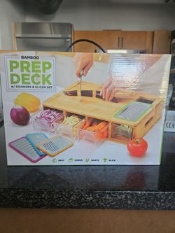 Prep Deck, Cutting board with drawers