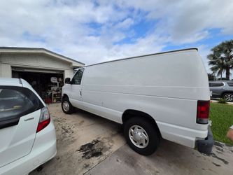 2011 Ford E-250